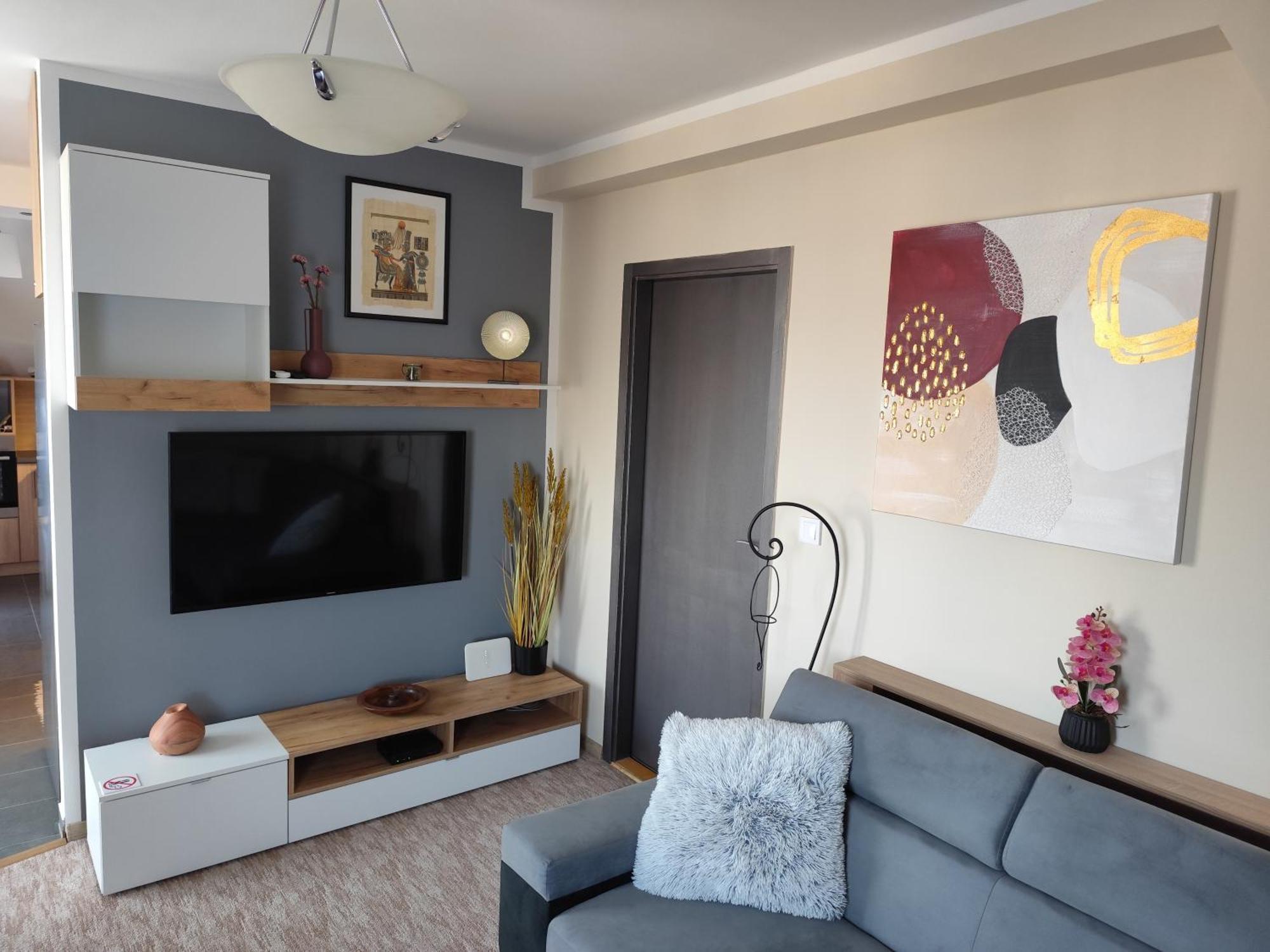 Gt Apartment Dombovar